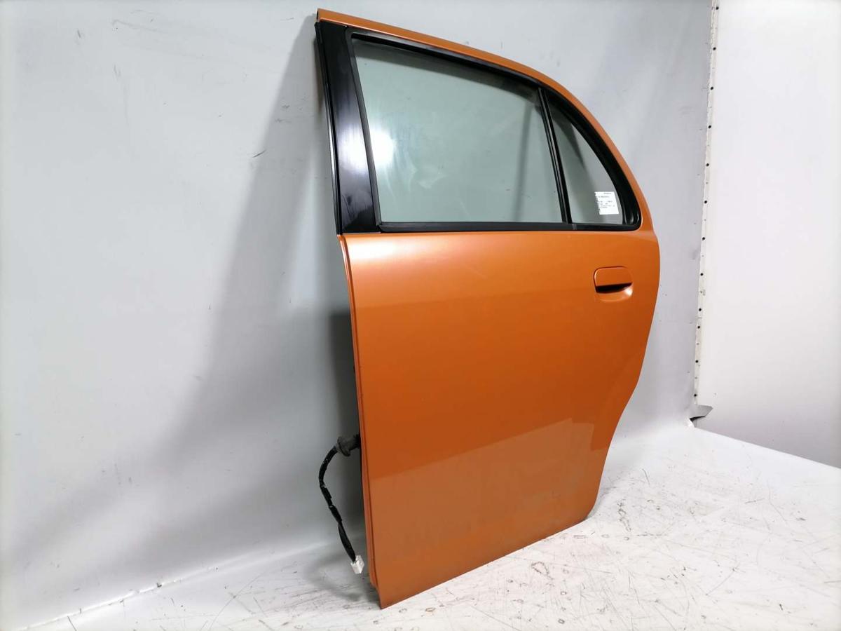 Daihatsu Trevis original T&uuml;r hinten links Orange R44 Rohbau Bj.2006